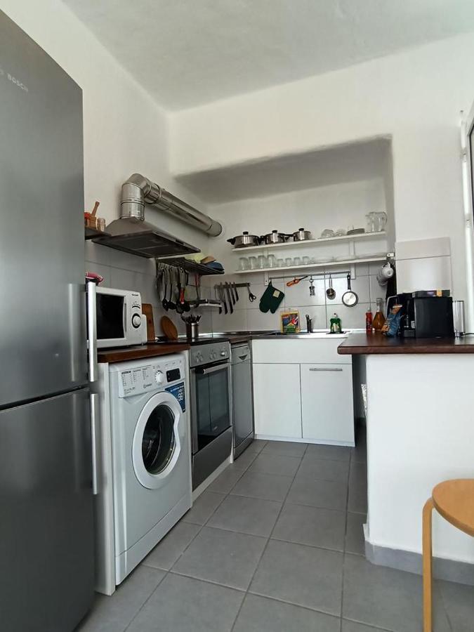 Sea Breeze Lakhania Exterior foto