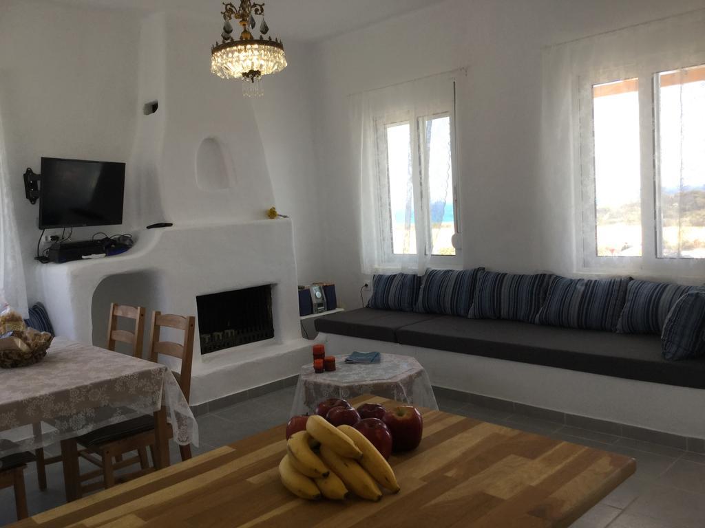 Sea Breeze Lakhania Exterior foto